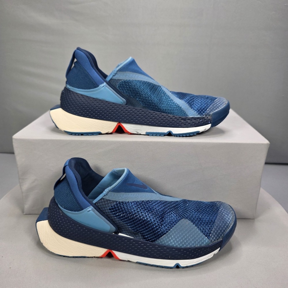 Nike Go FlyEase Mens Size 5 Court Blue Hinged Heel Slip On Shoes Sneakers